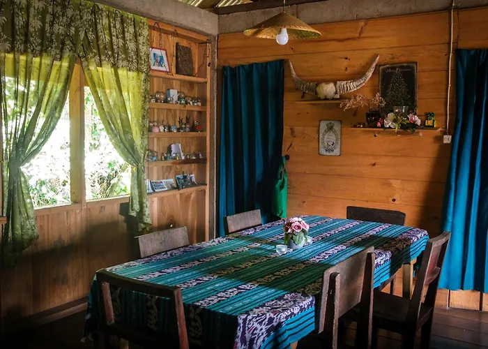 Ne Pakku Manja Family Home
